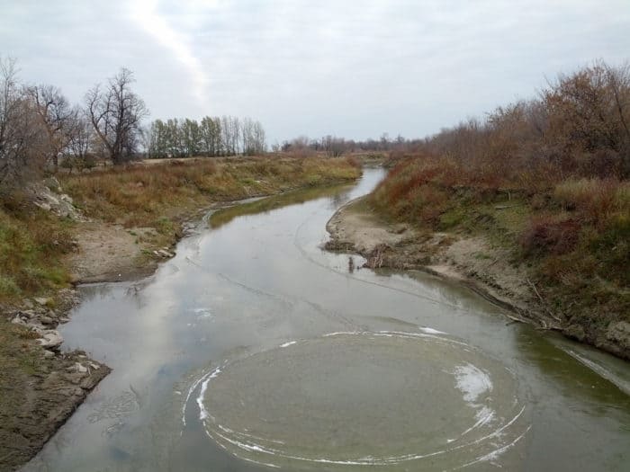 An ice circle forming in the Pembina River near Neche, North Dakota. Photo: USGS, Region 5: Missouri Basin, Dakota Water Science Center, public domain.